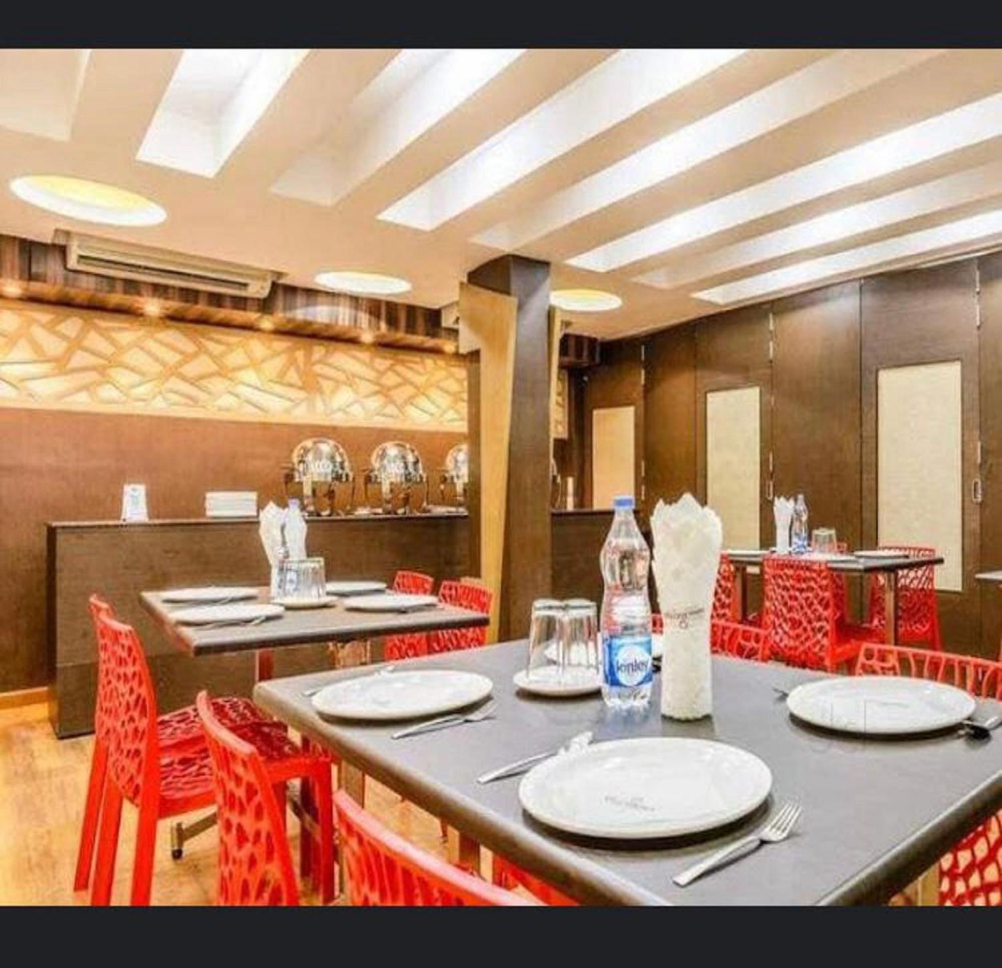 Navaratna Delight Κοϊμπατόρε Εξωτερικό φωτογραφία